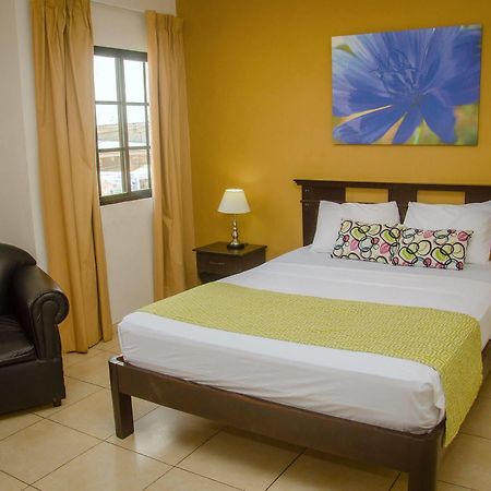 Hotel Residencial Cervantes David Exterior foto