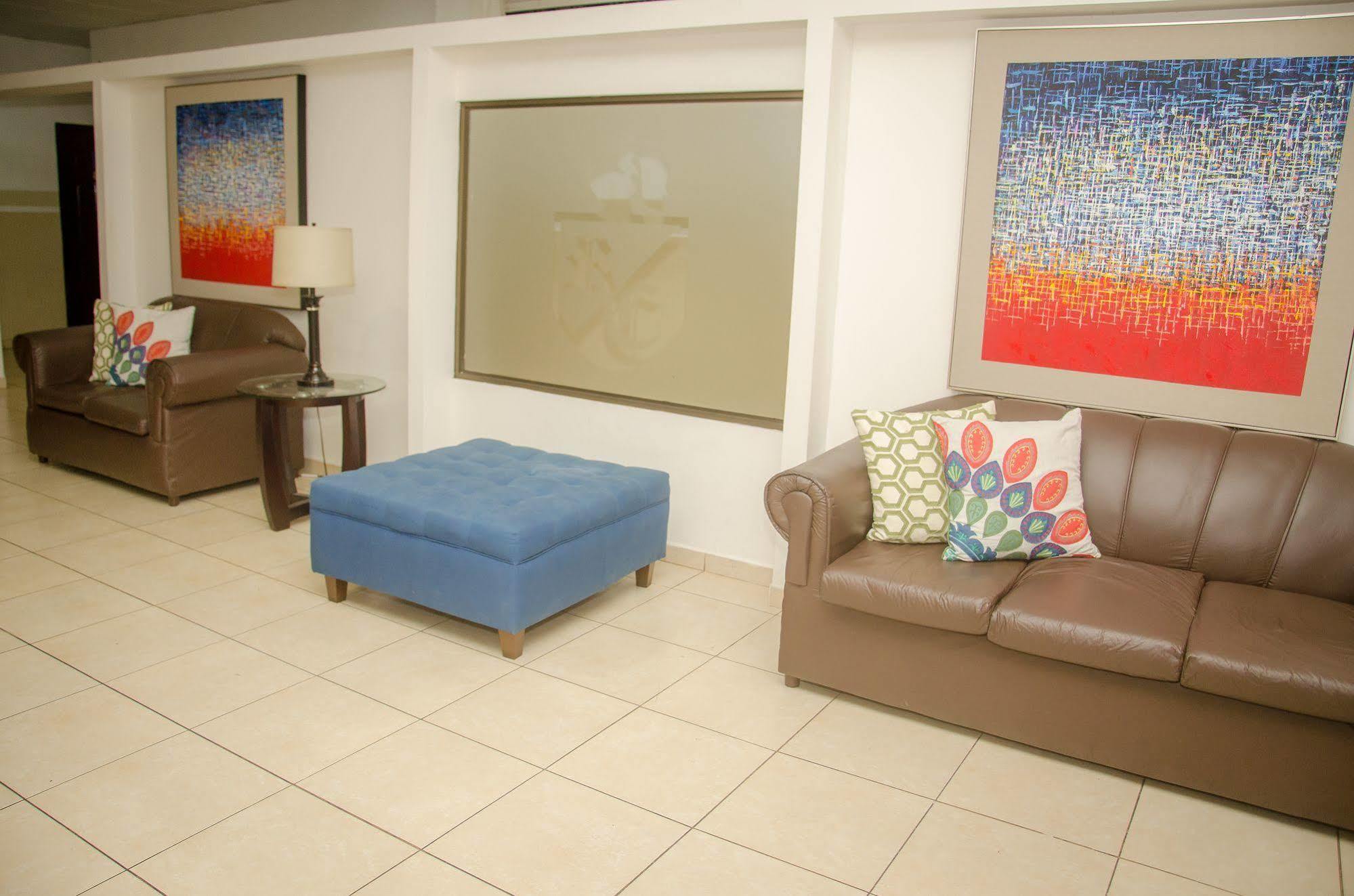 Hotel Residencial Cervantes David Exterior foto