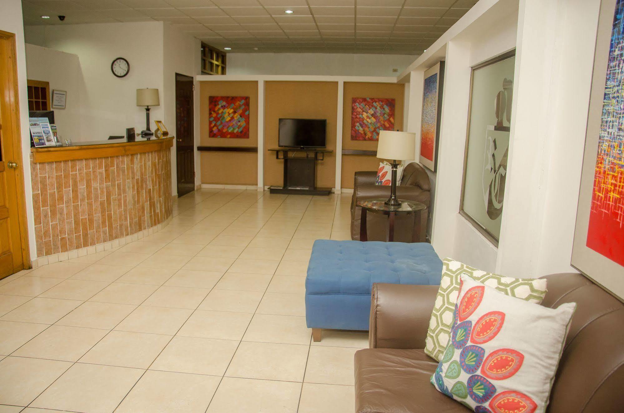 Hotel Residencial Cervantes David Exterior foto